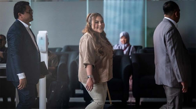 Kuasa Hukum Yakin Lisa Mariana Tak akan Jadi Tersangka: Pemberian dari Ridwan Kamil Itu Biasa Saja