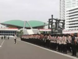 DPR Disterilkan, Ribuan Polisi Siap Hadapi Demo Senin Ini
