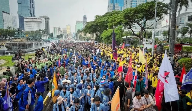 BEM UI Serukan Konsolidasi Nasional Lawan Pengkhianatan DPR di Tengah Krisis Ekonomi