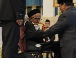 Profil Nyak Sandang, Penyumbang Pesawat Pertama RI Yang Buat Presiden Prabowo Berlutut Hormat