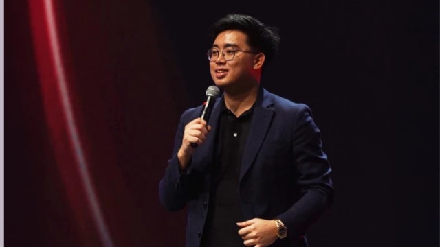 VIRAL Ucapan Timothy Ronald, Sindir Mahasiswa Pendemo: Orang Tua Udah Susah, Ngapain Panas-Panasan?