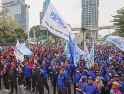 Ijazah Jokowi Diragukan, Refly Harun Tantang Buktikan: Kalau Asli, Saya Diam!