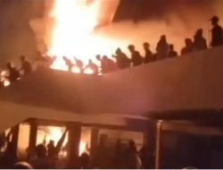 Makassar Mencekam usai Amarah Massa Pendemo Meledak, Gedung DPRD Sulsel Dibakar