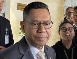 Breaking News: Partai Golkar Copot Wakil Ketua DPR Adies Kadir