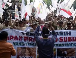 Kudeta & SOB yang Gagal: Pertarungan Maut Penghuni Istana Menunggangi Aksi Demo 25 -28 Agustus
