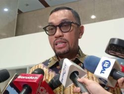 Sahroni Belum Goyang dari Kursi Bendum Nasdem