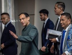 Nadiem Makarim Tersangka Korupsi Laptop Chromebook, Langsung Ditahan