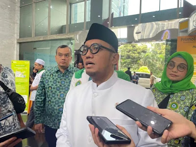 Dahnil Bela Pernyataan Menag Kalau Mau Cari Uang Jangan jadi Guru: Justru Menghormati Profesi