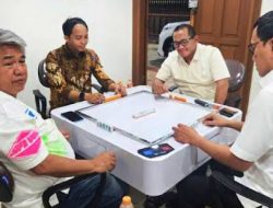 Raja Juli Malah Main Domino Bareng Tersangka Pembalakan Liar, Kok Bisa?
