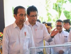 Dikenal Dekat Dengan Jokowi, Andrinof Chaniago Ragukan Kapasitas Menkeu Purbaya Sadewa, Alasannya Mengejutkan!