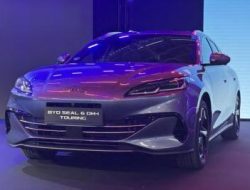 BYD Luncurkan Mobil Plug-In Hybrid Jarak Tempuh Tembus 1.300 Sekali Isi Bensin