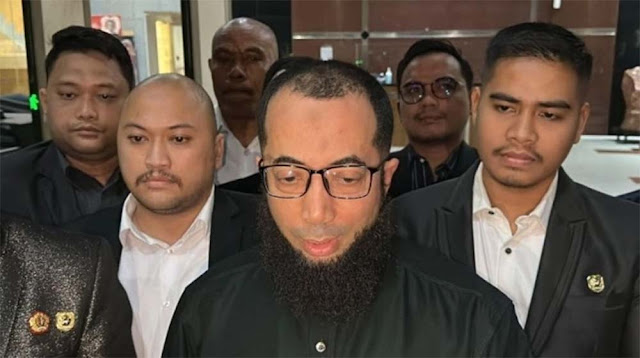 Terungkap! Ini yang Dicecar KPK dari Khalid Basalamah dalam Skandal Korupsi Haji