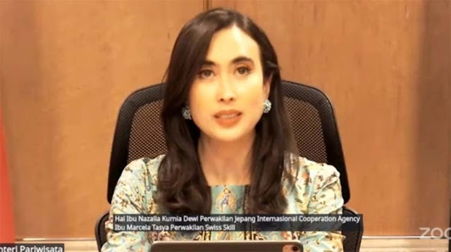 Curhat Diduga Pegawai Bocorkan Kelakuan Menteri: Mandi Air Galon Hingga Acara Berantakan