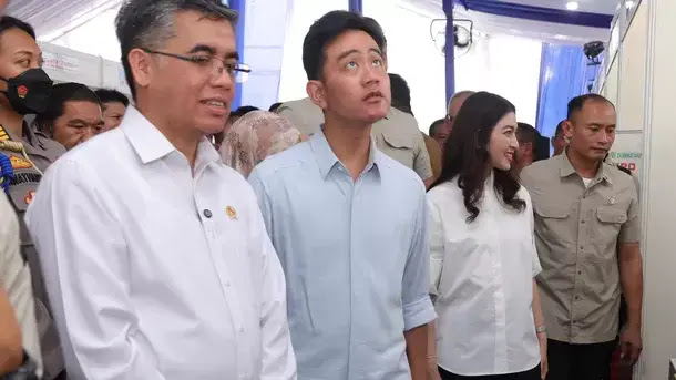 Menaker Yassierli: Target 19 Juta Lapangan Kerja Tak Semudah Membalikkan Telapak Tangan