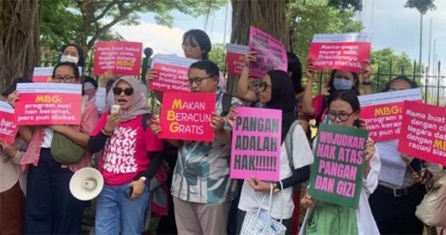 Suara Ibu Peduli Makan Bergizi Gratis: Jangan Tunggu Ada yang Meninggal!