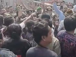 Sidang Hak Angket Bupati Pati Ricuh, Pendukung Sudewo Adu Jotos dengan Massa AMPB