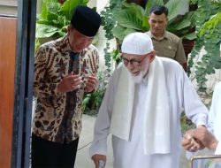 Rocky Gerung Spill Agenda Tersembunyi di Balik Pertemuan Jokowi dengan Abu Bakar Baasyir