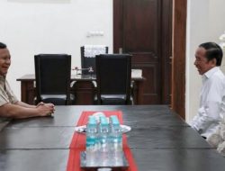 Rocky Gerung soal Urgensi Pertemuan Prabowo-Jokowi: Apakah Jokowi Mulai Gelisah soal Gibran & Bobby?