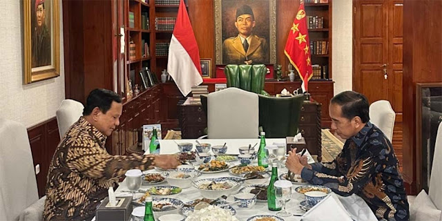 Jokowi Bilang ke Prabowo bahwa Gibran Urung Nyapres di 2029