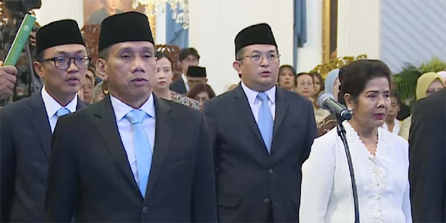 Akhmad Wiyagus Gantikan Ribka Haluk Jadi Wamendagri