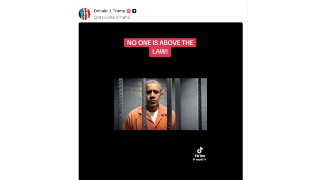 Trump Unggah Video AI Obama Ditangkap, Picu Kontroversi