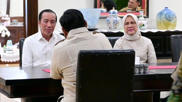 Rocky Gerung: Usul Jokowi Konyol, Duetkan Prabowo-Gibran Dua Periode