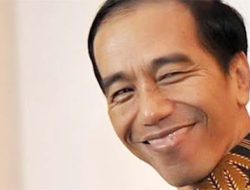 Bertahan dengan Sensasi: Strategi Jokowi Mempertahankan Kekuasaan