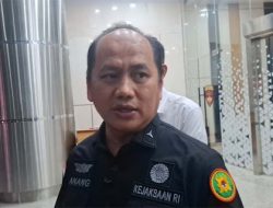 Diduga, Vendor Proyek Chromebook Kembalikan Uang ke Kejagung? Ini Faktanya!