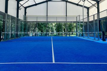 Tanpa Pasir Silika, Lapangan Padel Ini Ternyata Berbahaya?