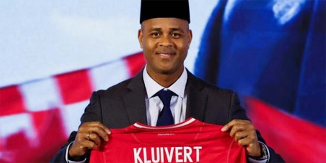 Kluivert Gagal Bawa Indonesia ke Piala Asia, Kini Pamit Pulang Kampung: Apa yang Sebenarnya Terjadi?