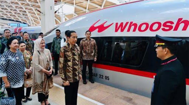 Jangan Sampai Terulang! Kisah Pilu Uganda yang Bisa Jadi Nasib Indonesia Akibat Whoosh Jokowi