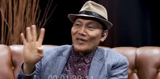 Saut Situmorang Beberkan Bukti Kuat Ijazah Jokowi Diragukan?
