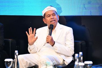 Dedi Mulyadi Beri Hadiah untuk Warga yang Viralkan Pembangunan, Tertarik?