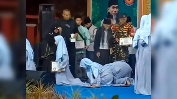 Pesantren Kunci Utama Lahirkan Anak Santun dan Hormat pada Orang Tua, Begini Penjelasan Menag