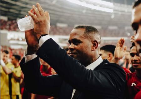 Gaji Patrick Kluivert di Timnas Indonesia Bikin Melongo, Ternyata Segini!