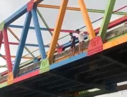 Ngeri! Aksi Lompat dari Jembatan Sungai Gung demi Konten, Nyawa Dua Bocah Melayang