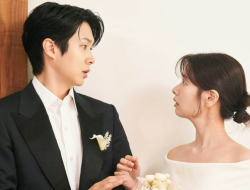 Choi Woo-shik & Jung So-min: Chemistry Panas yang Bikin Klepek-klepek di Would You Marry Me?