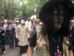FOTO-FOTO Pasar Seni ITB 2025 yang Bikin Melongo: Lihat Sebelum Dihapus!