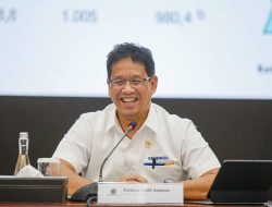 Purbaya Bocorkan Syarat Pajak e-Commerce Ditunda: Tunggu Ekonomi Tumbuh 6%!