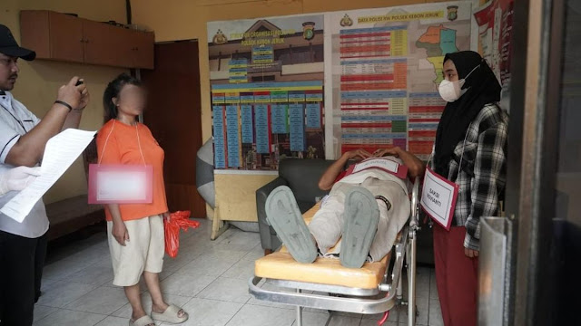 Istri di Jakbar Potong Kemaluan Suami Pakai Cutter saat Tertidur, Ini Pemicu Cemburunya