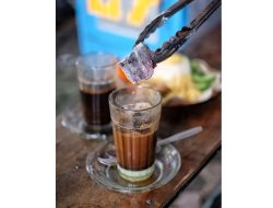 Kopi Joss Jogja: Sejarah Panas Legenda Arang Menyala di Kota Pelajar