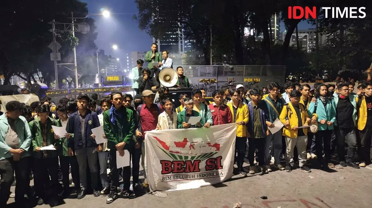 Bahlil vs Natalius Pigai: Ini Alasan Mereka Harus Dipecat!