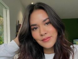5 Lagu Raisa yang Bikin Kamu Galau & Terharu, Nomor 4 Banyak Dengar Saat Hati Sedang Hancur!