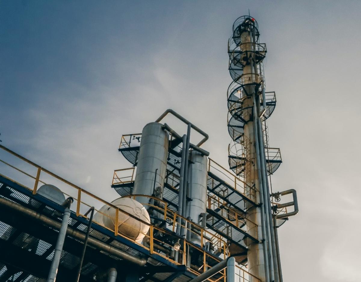 3 Saham Petrokimia BEI yang Sedang Naik Daun: Mana yang Layak Masuk Portofolio?