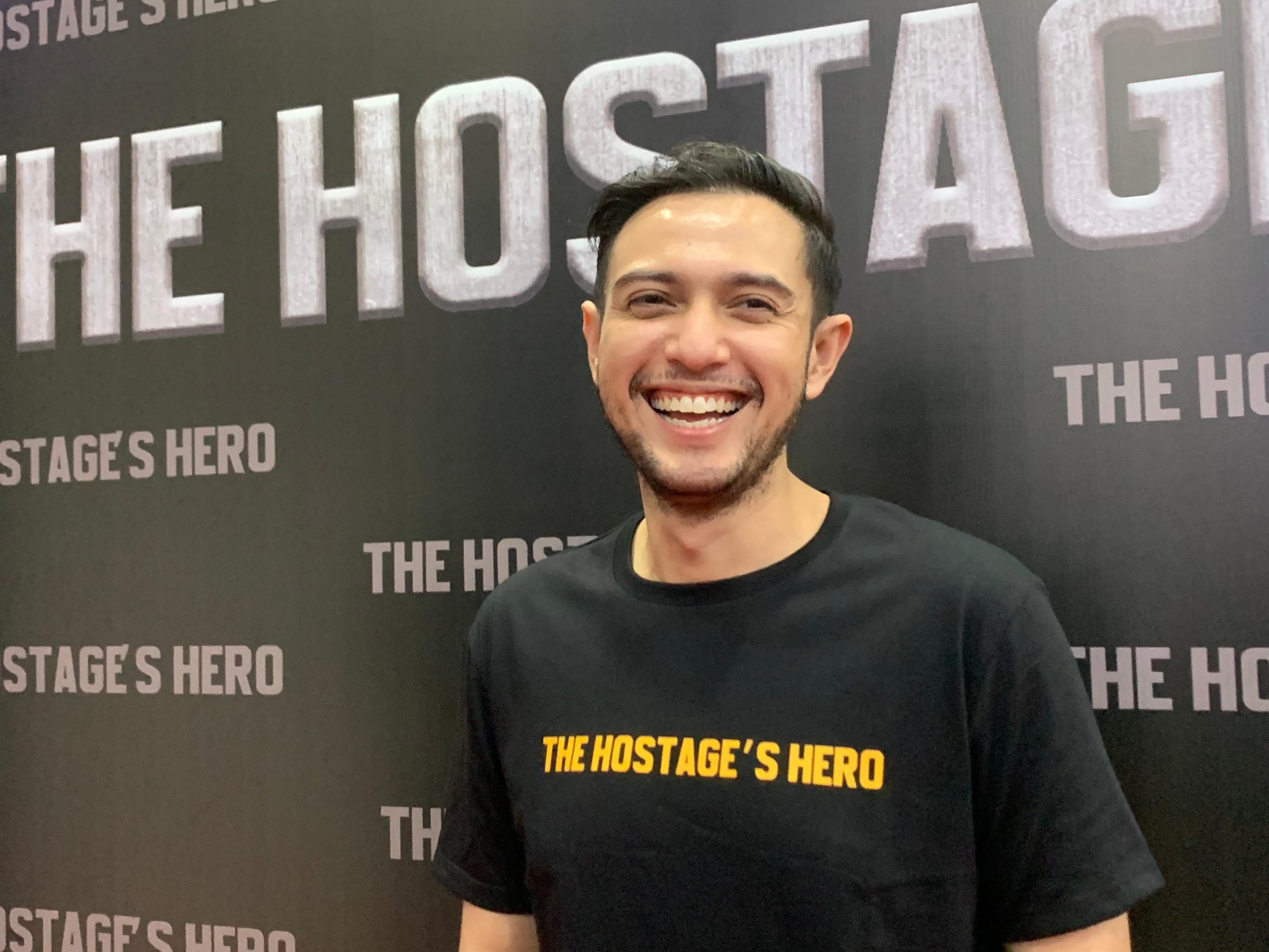 Rifky Balweel Comeback Gagah! 10 Tahun Hilang, Kini Jadi Perompak di The Hostages Hero