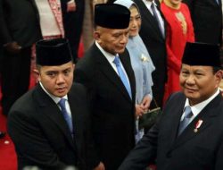 Pengamat Ungkap Rahasia Kinerja Seskab Teddy Masuk 5 Besar Kabinet, Apa Kuncinya?