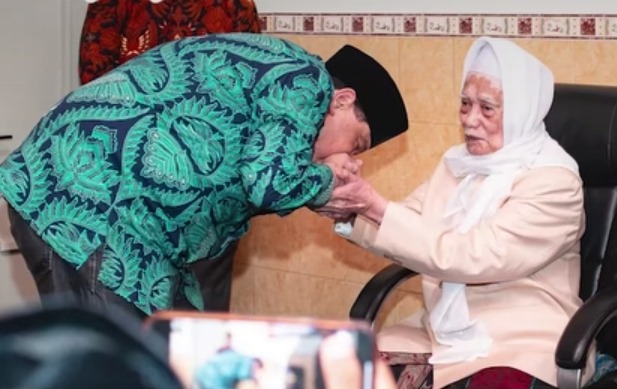 Chairul Tanjung Turun Tangan, Xpose Trans7 Dihentikan Permanen! Ini yang Terjadi.