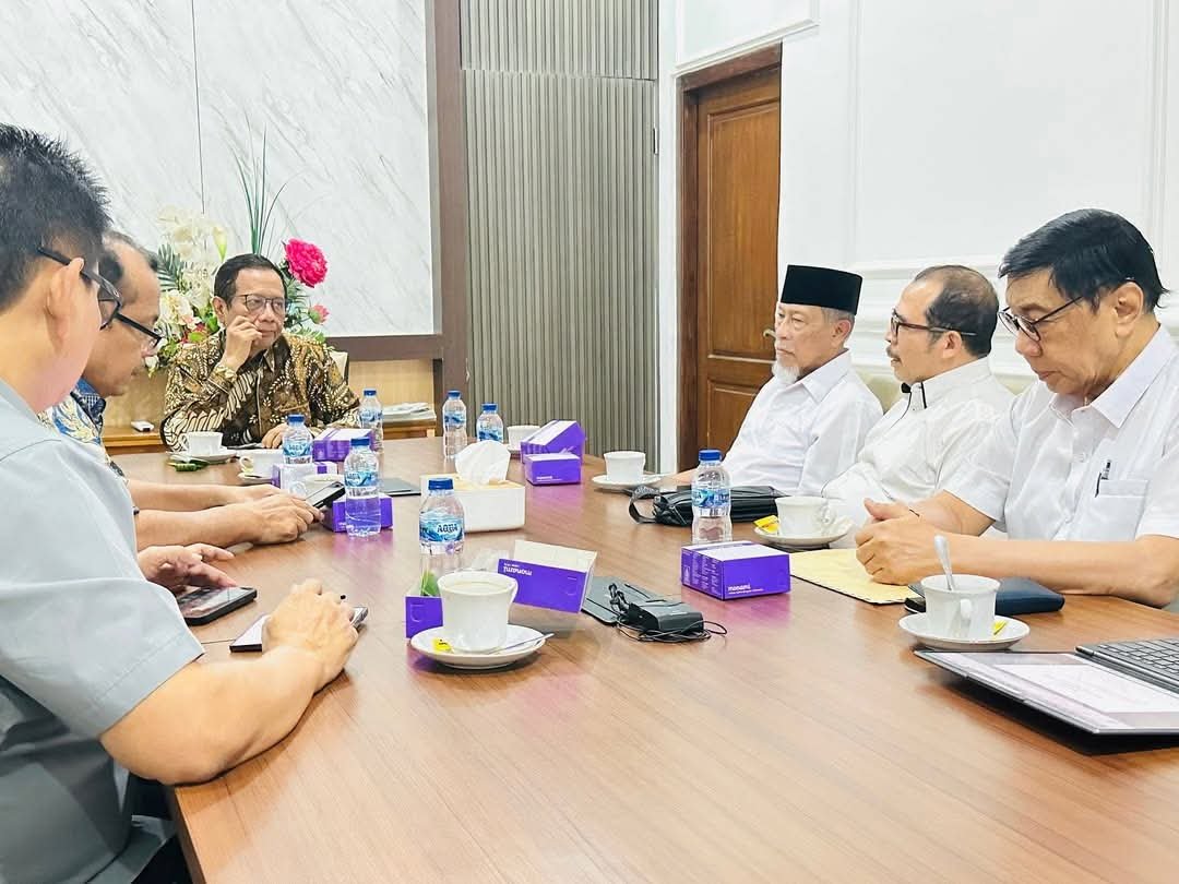 Dibongkar! 8 Tuntutan Hot Purnawirawan TNI ke Mahfud MD, Termasuk Usul Pecat Gibran