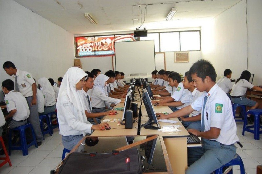 Beasiswa SMK ke Luar Negeri Dibuka! Cak Imin: Pasarnya Jelas, Pemerintah Beri Beasiswa
