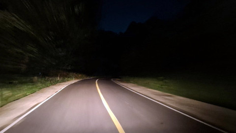 Gelap Mencekam, Warga Manado Berteriak: Penerangan Jalan Bukan Hanya untuk Pusat Kota!